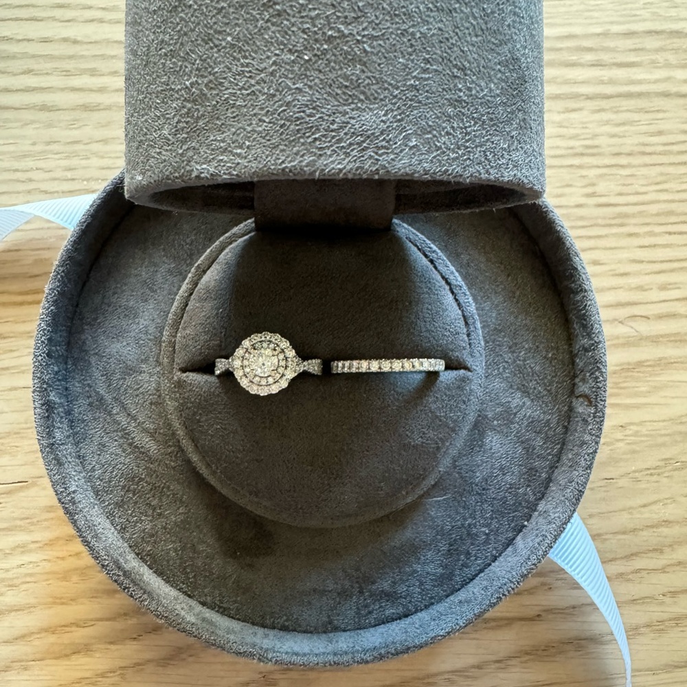 Vera Wang Bridal Set, 14ct White Gold